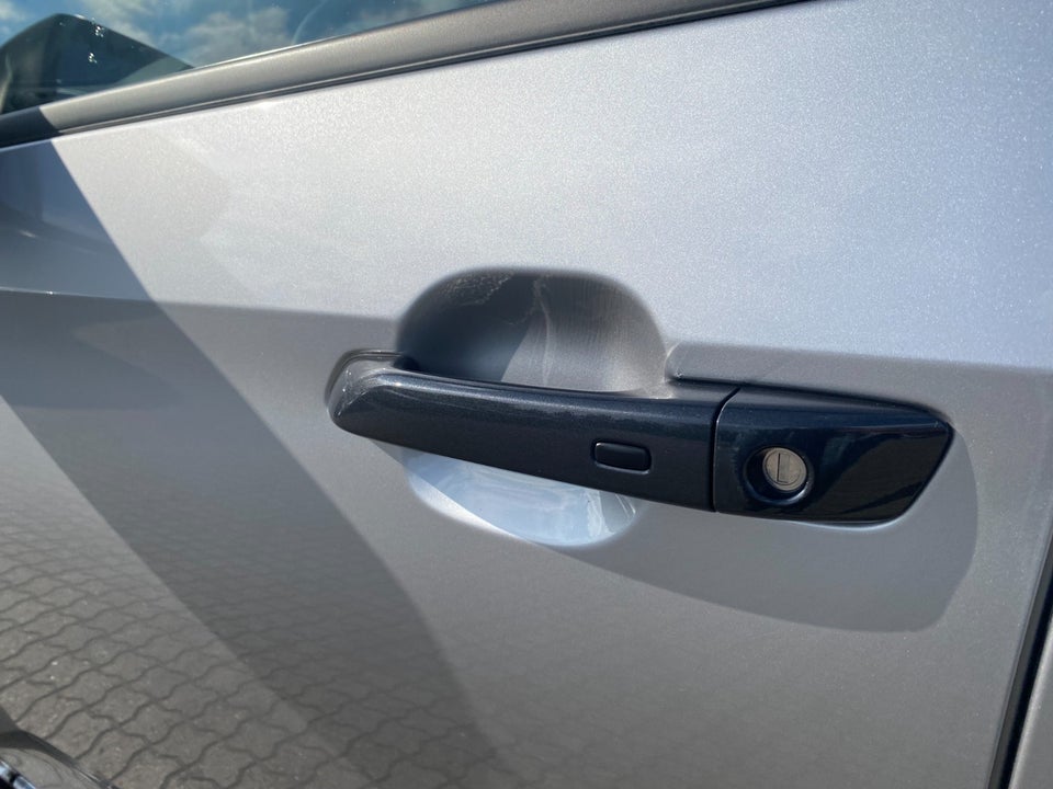 Isuzu D-Max 1,9 TD 163 Crew Cab Exclusive aut. 4d