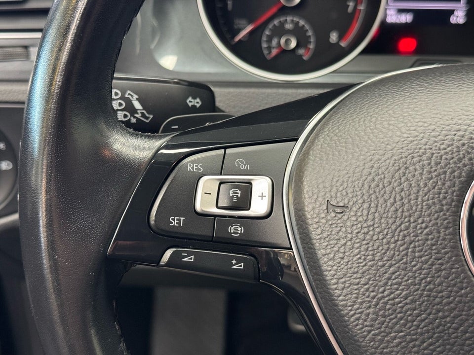 VW Golf VII 1,5 TSi 130 Comfortline Variant DSG 5d