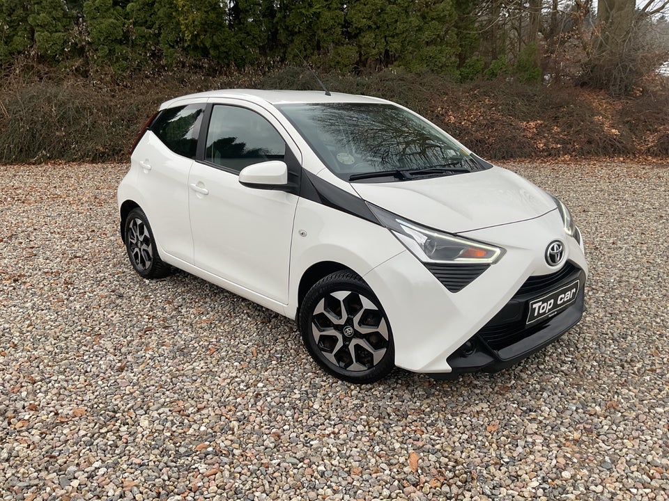 Toyota Aygo 1,0 VVT-i x-plore 5d