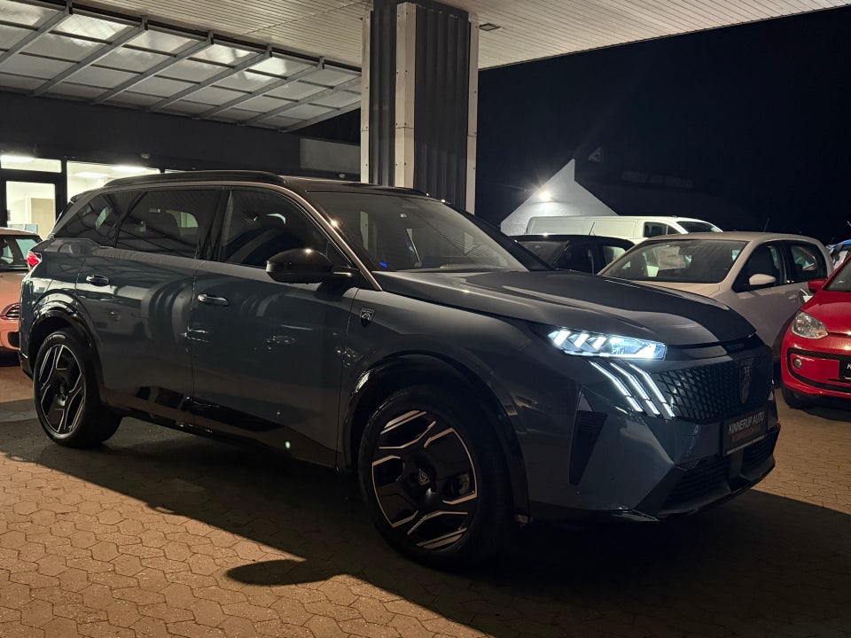 Peugeot e-5008 77 GT 7prs 5d