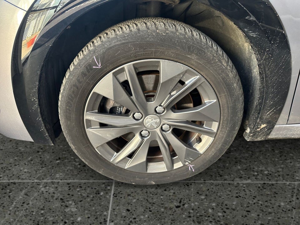 Peugeot e-208 50 Active Pack 5d