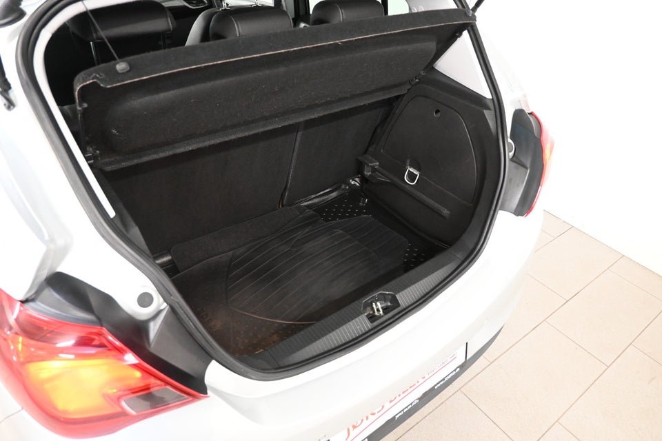 Opel Corsa 1,0 T 90 Cosmo 5d