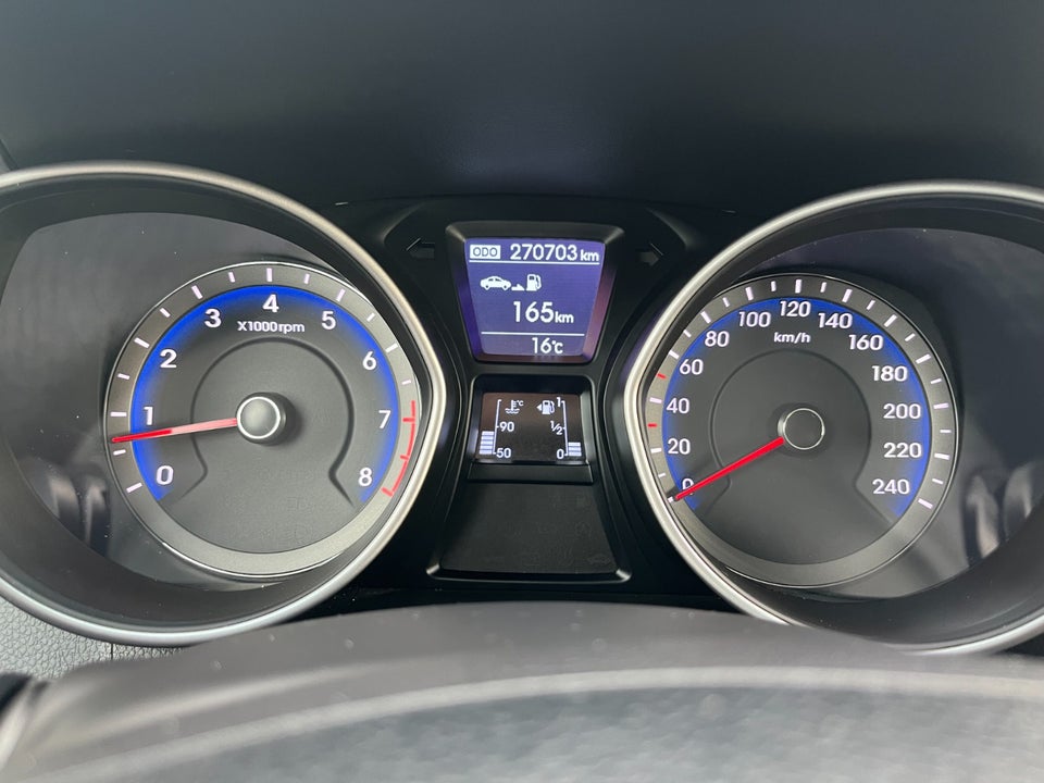 Hyundai i30 1,6 GDi Style Eco 5d