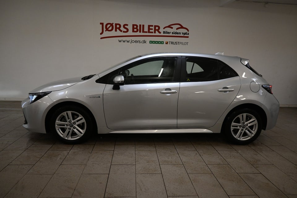 Toyota Corolla 1,8 Hybrid H3 MDS 5d