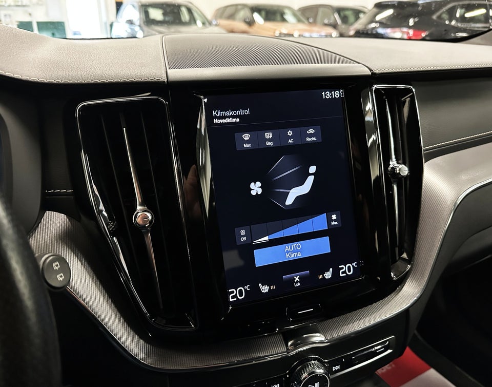 Volvo XC60 2,0 D4 190 R-Design aut. 5d