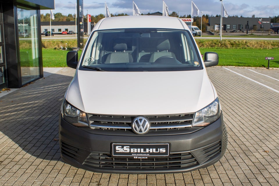 VW Caddy Maxi 1,6 TDi 102 Van 4d