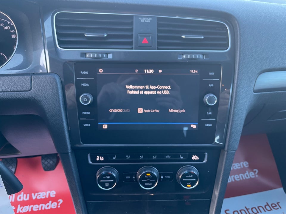 VW Golf VII 1,6 TDi 115 Comfortline Variant 5d