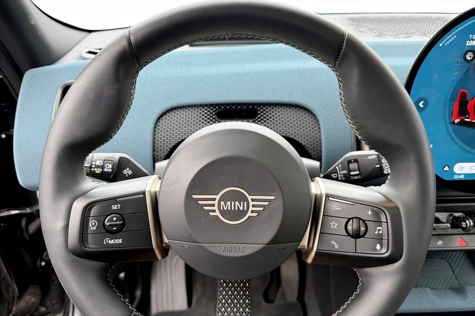 MINI Countryman SE Favoured Trim XL ALL4 5d