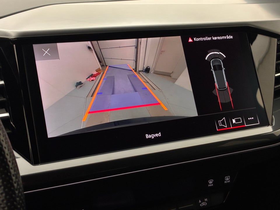 Audi Q4 e-tron 40 S-line 5d