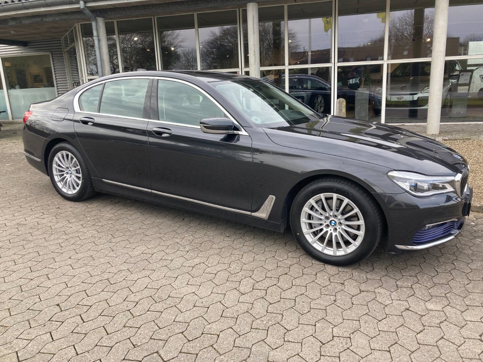 BMW 730d 3,0 aut. 4d