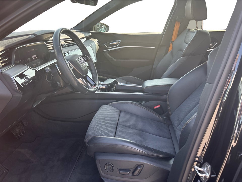Audi e-tron 55 Black Edition S-line quattro 5d