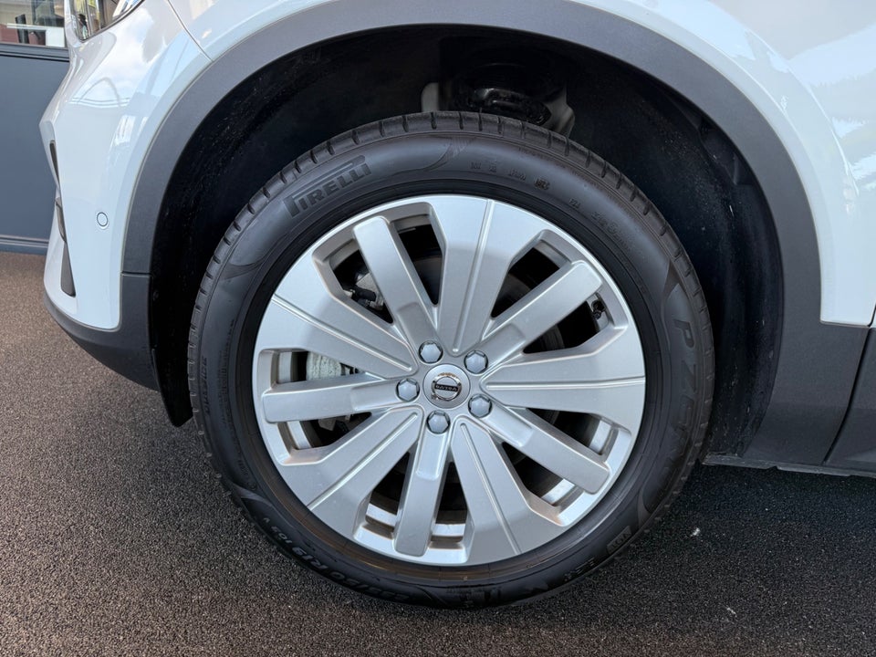 Volvo EX40 Extended Range Core 5d