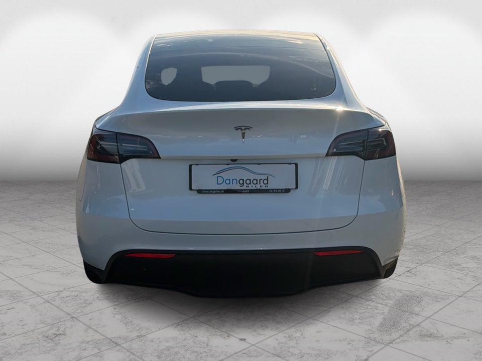 Tesla Model Y RWD 5d