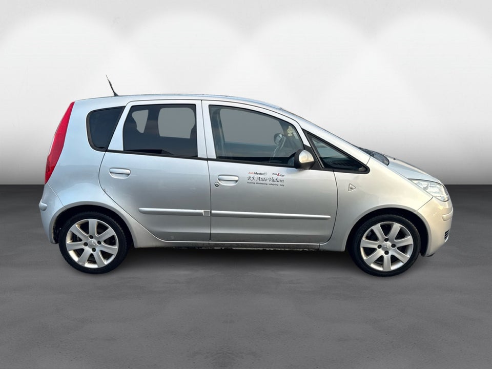 Mitsubishi Colt 1,5 Cash Coolpack 5d