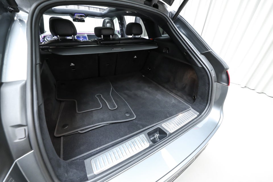 Mercedes EQE350 SUV Electric Art Premium 4Matic 5d