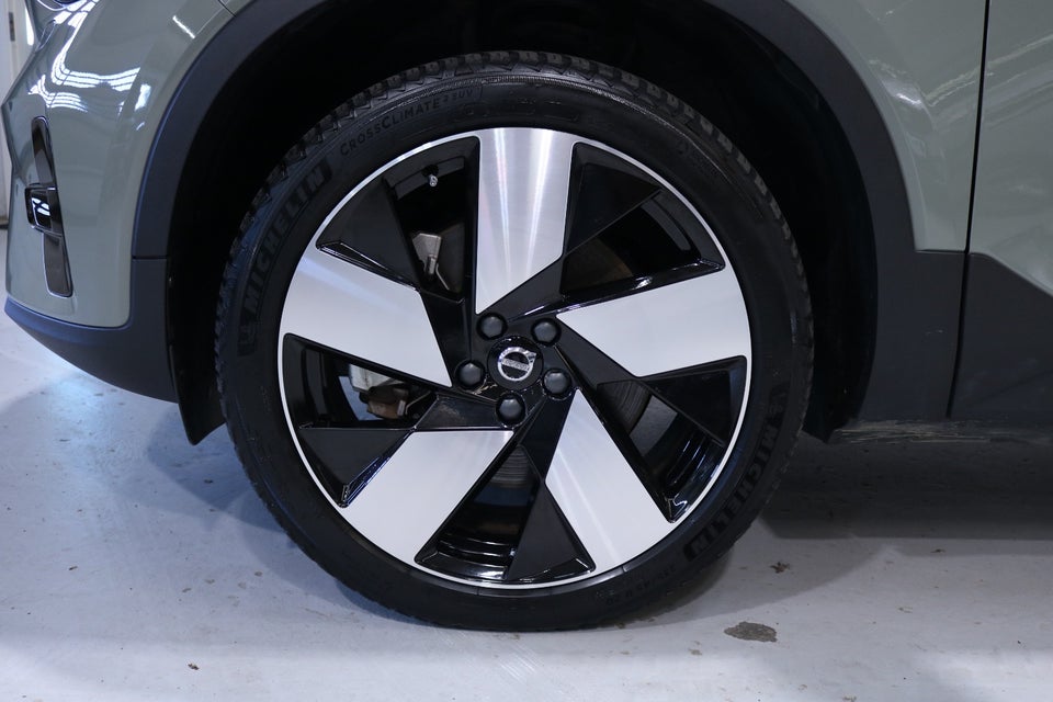 Volvo C40 ReCharge Twin Plus 5d