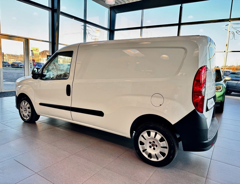 Fiat Doblò Cargo 1,3 MJT Basic L2 4d