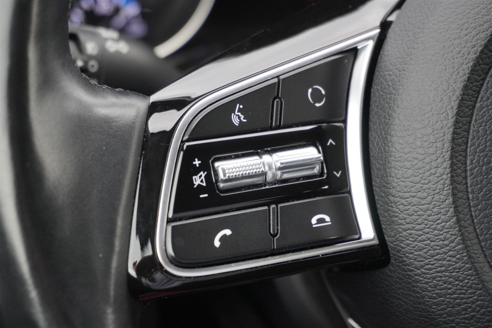 Kia Ceed 1,6 PHEV Prestige SW DCT 5d