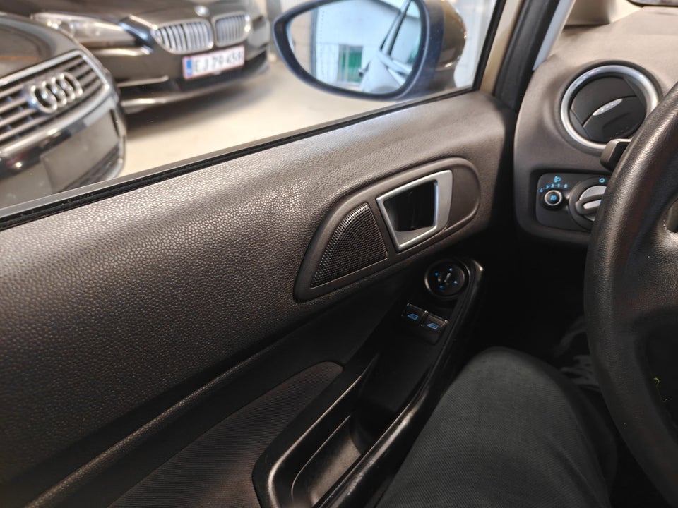 Ford Fiesta 1,0 SCTi 100 Titanium 5d