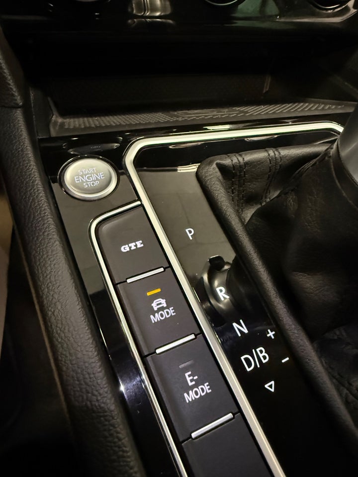 VW Passat 1,4 GTE High Variant DSG 5d