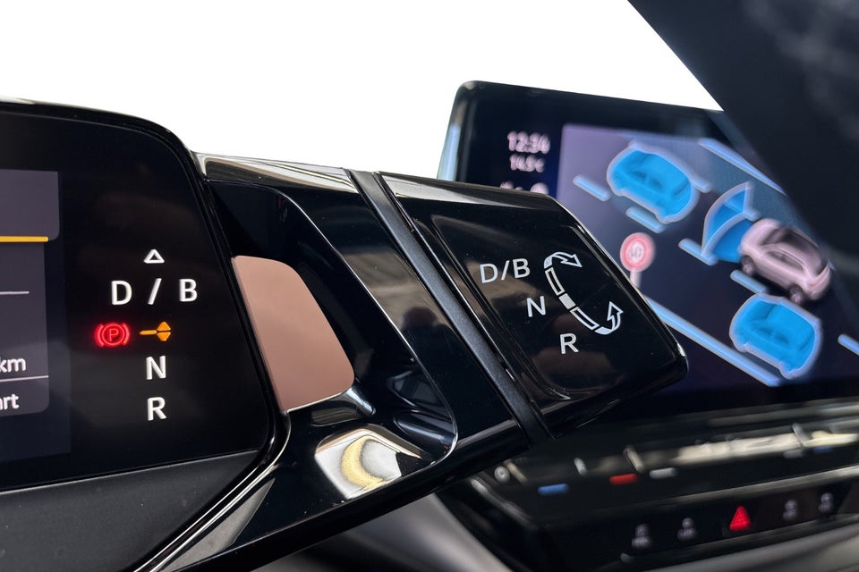 VW ID.4 77 Pro Performance Tech 5d