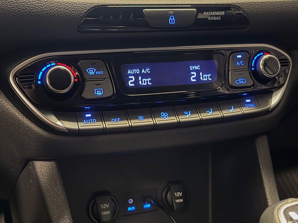 Hyundai i30 1,0 T-GDi Trend stc. 5d