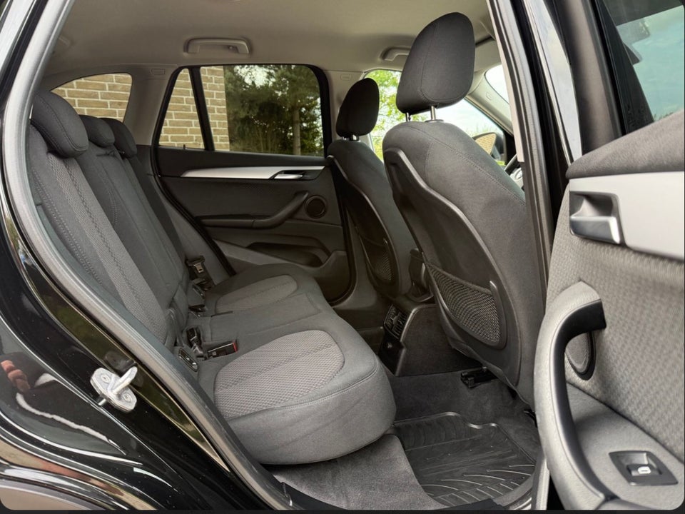 BMW X1 2,0 sDrive18d Advantage aut. 5d