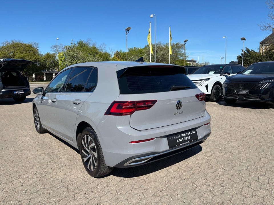 VW Golf VII 1,4 GTE DSG 5d