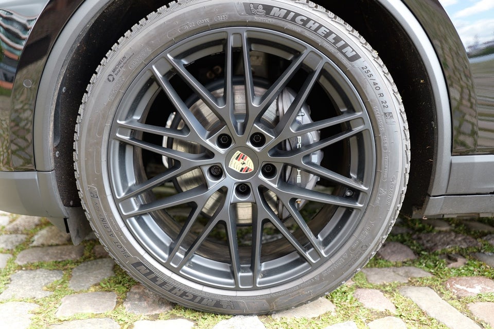 Porsche Macan 4 5d