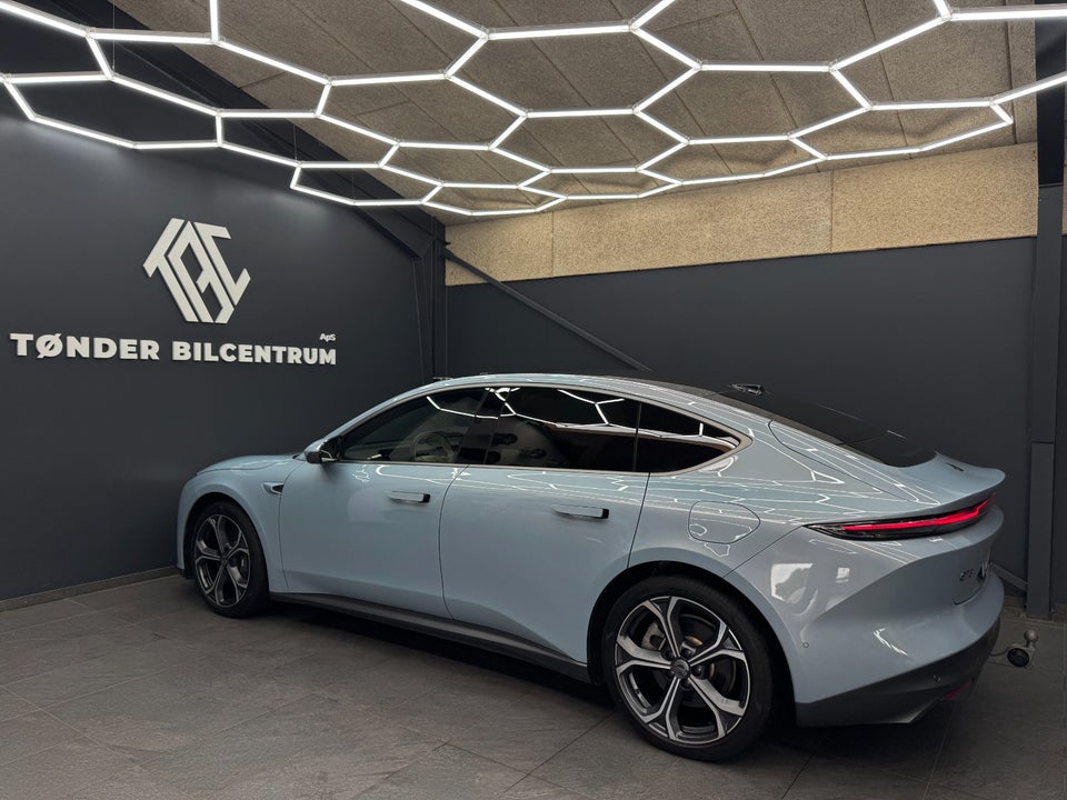 NIO ET5 100 Long Range 4d