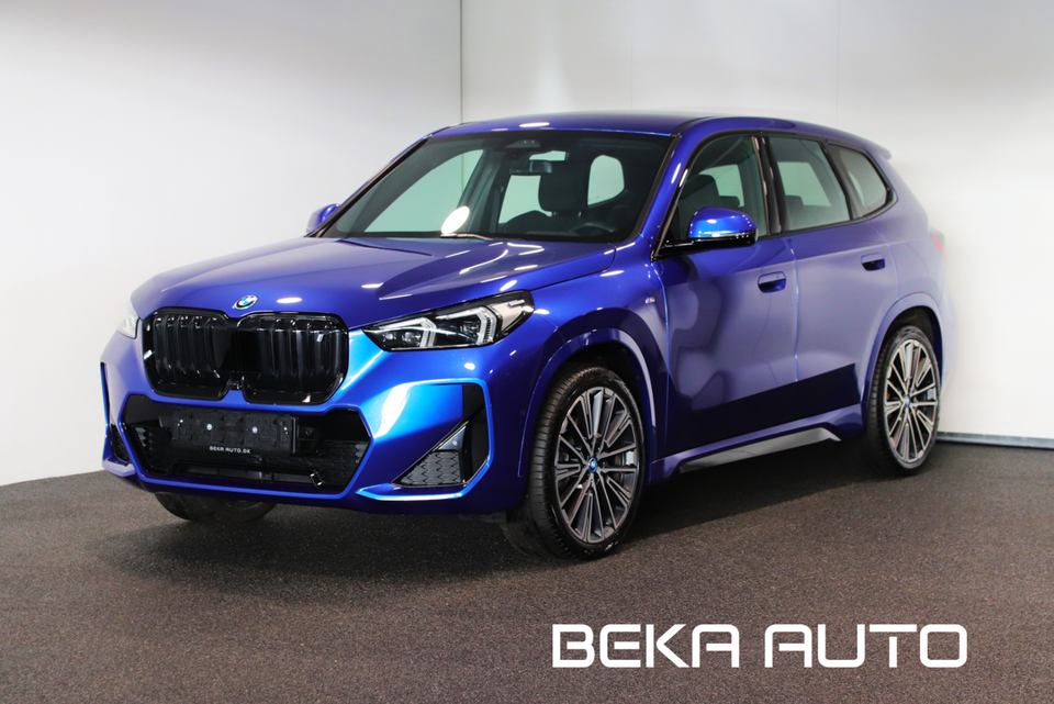 BMW iX1 xDrive30 M-Sport 5d