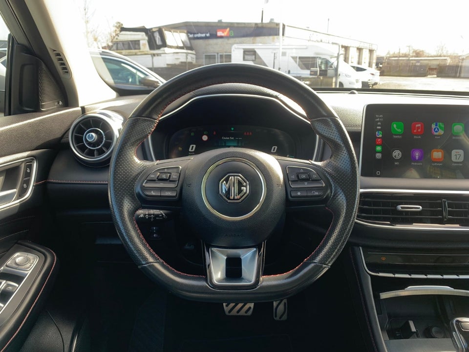 MG EHS 1,5 PHEV Luxury 5d