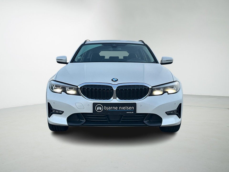 BMW 330e 2,0 Touring Sport Line aut. 5d