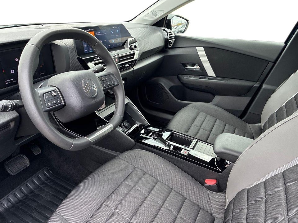 Citroën ë-C4 X 54 Plus 4d