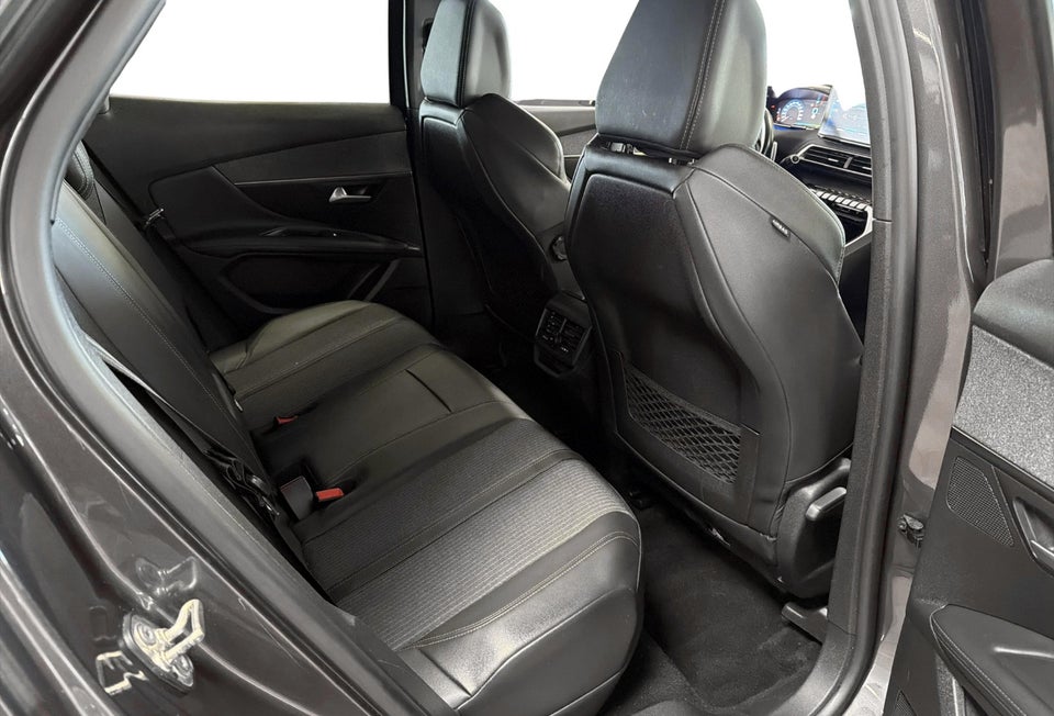 Peugeot 3008 1,6 Hybrid Allure Limited EAT8 5d