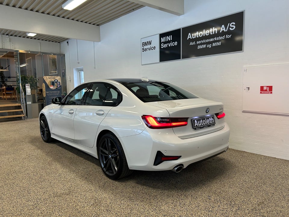 BMW 330e 2,0 Sport Line aut. 4d