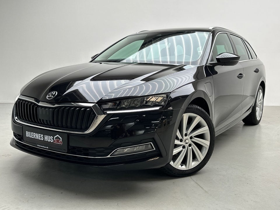 Skoda Octavia 1,4 TSi iV Plus Combi DSG 5d