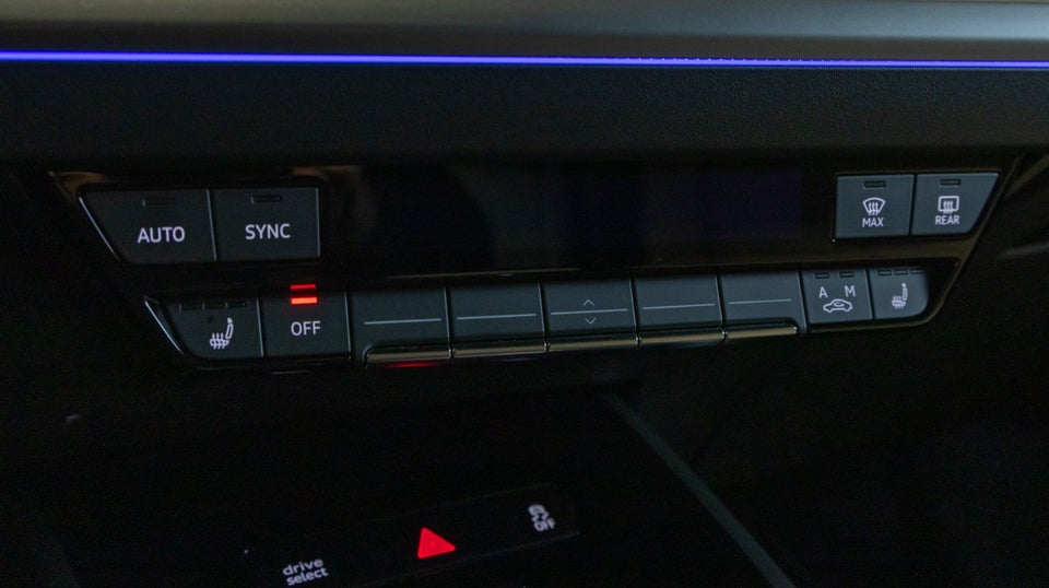 Audi Q4 e-tron 40 S-line 5d