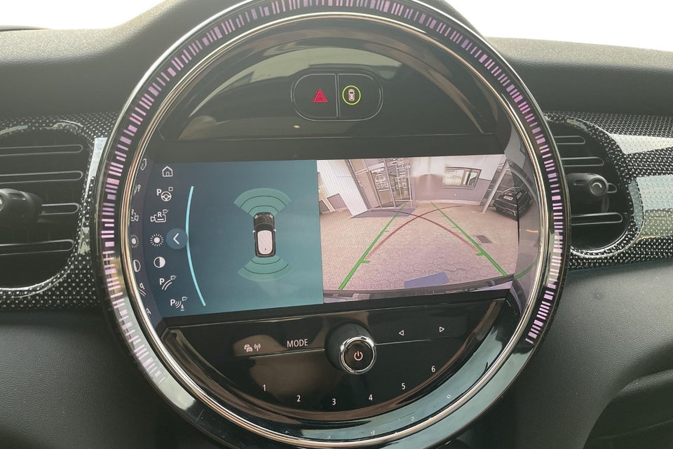 MINI Cooper SE Maximise 3d