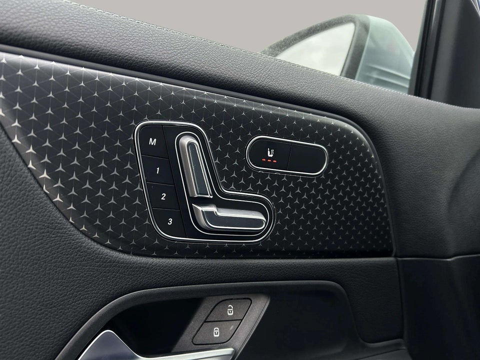 Mercedes EQA250+ Progressive 5d