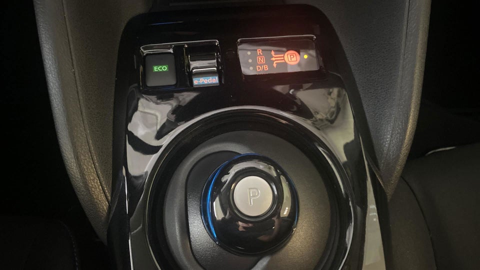 Nissan Leaf 40 N-Connecta 5d