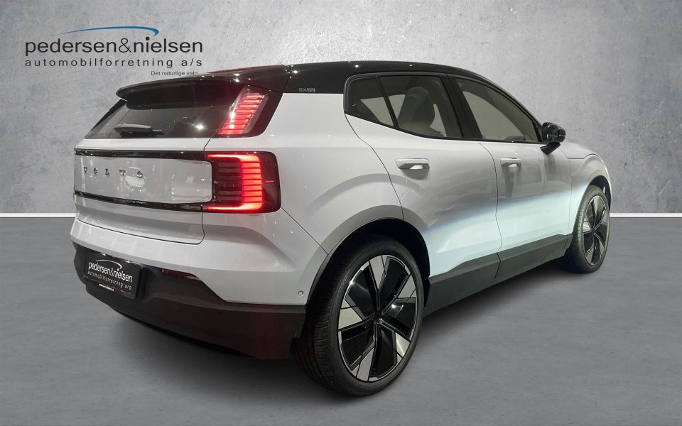 Volvo EX30 Twin Performance Ultra 5d