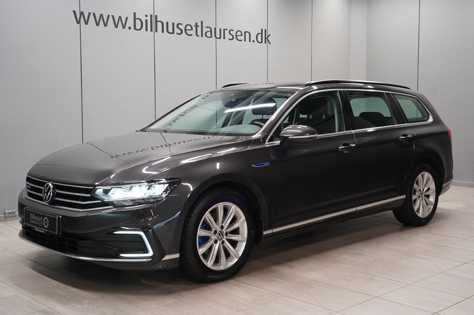 VW Passat 1,4 GTE High Variant DSG 5d