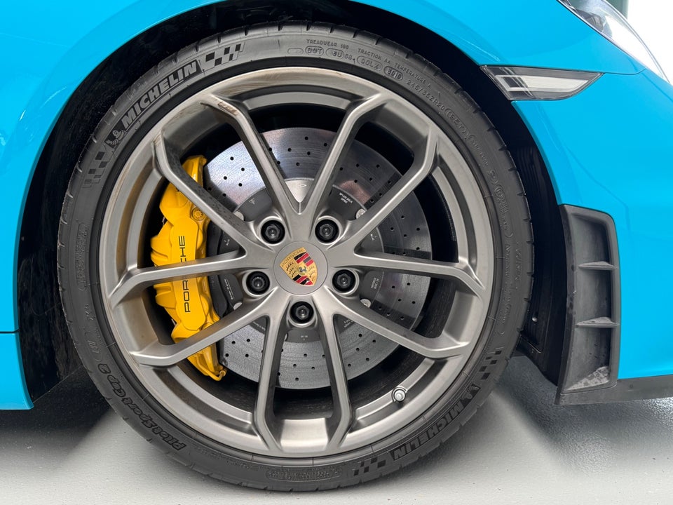 Porsche 718 Spyder 4,0  2d