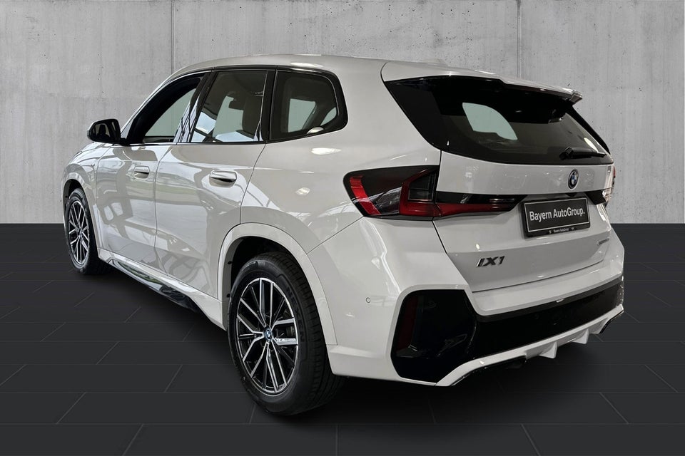 BMW iX1 eDrive20 M-Sport 5d