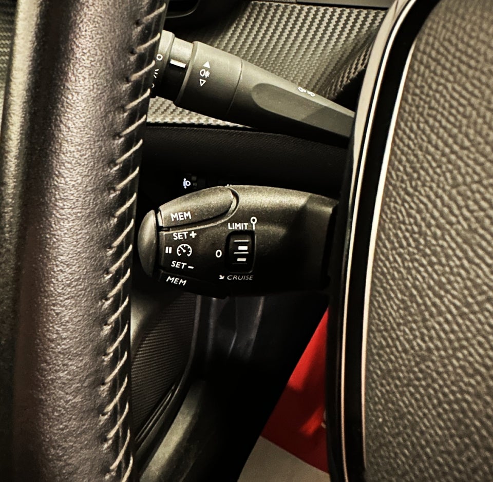 Peugeot 208 1,2 PureTech 75 Active 5d