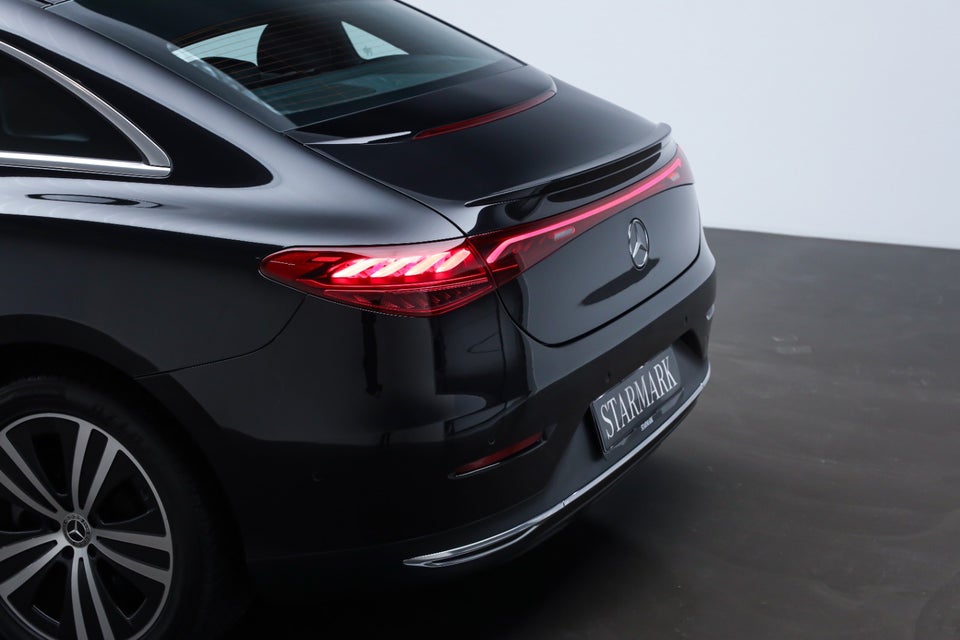 Mercedes EQE350 Electric Art 4d