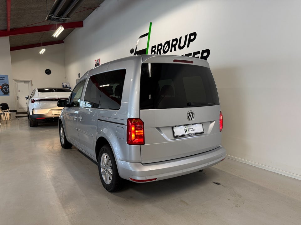 VW Caddy 2,0 TDi 102 Comfortline BMT 4d