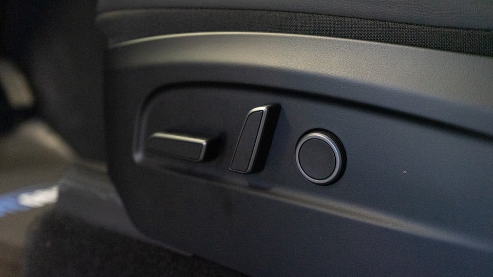 Tesla Model Y Premium Long Range AWD 5d