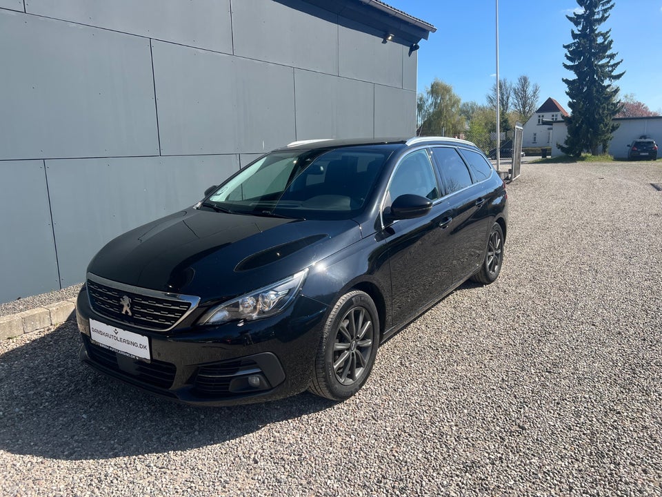 Peugeot 308 1,5 BlueHDi 130 Allure Pack SW EAT8 5d